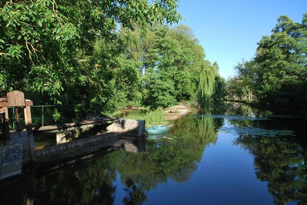 Magnifique Moulin Proche Chablis, Jacuzzi Et Riviere Βίλα Annay-sur-Serein Εξωτερικό φωτογραφία